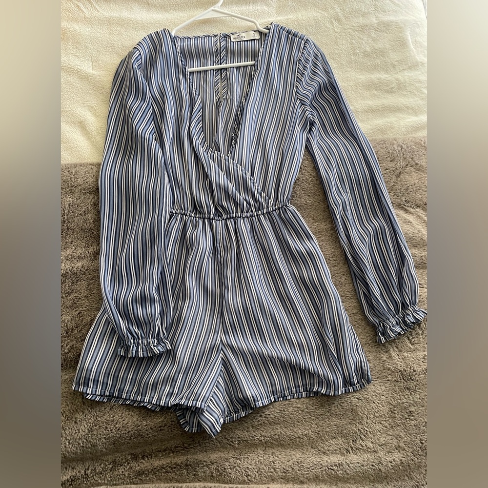 Hollister stripped blue romper
